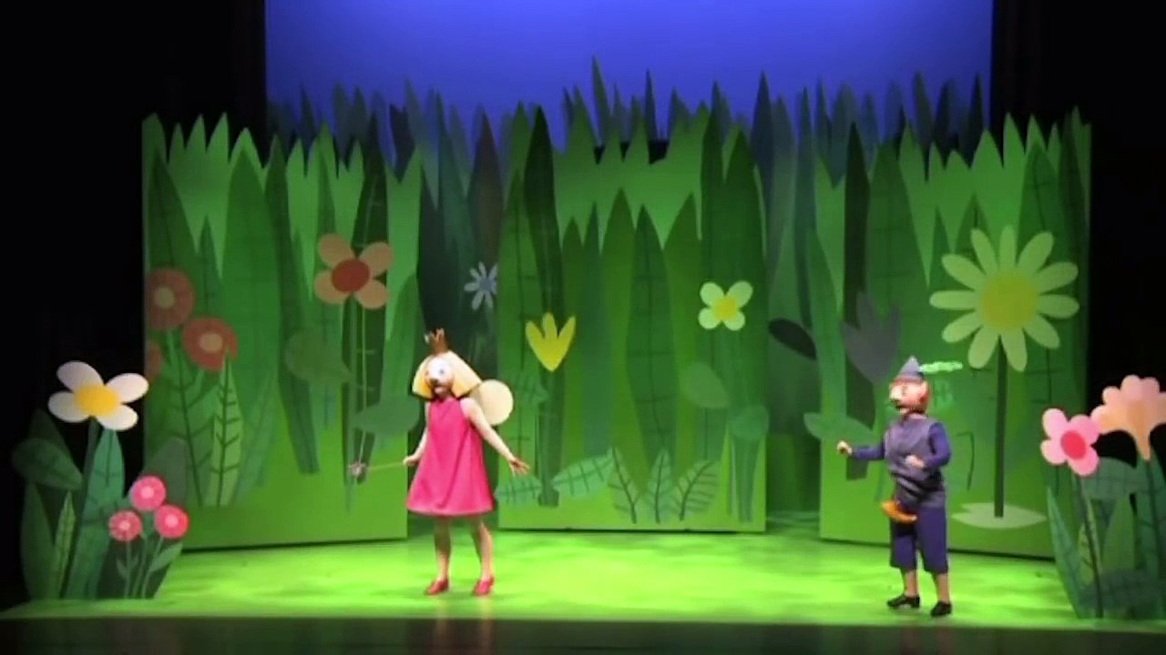Ben & Hollys Little Kingdom Live on Stage Official