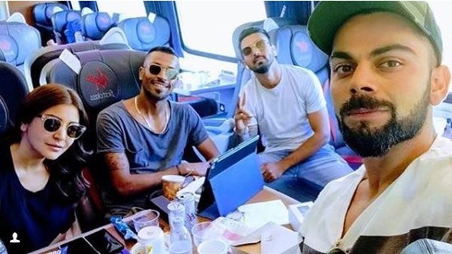 India vs England 3rd ODI: Virat Kohli clicks Anushka Sharma, Hardik Pandya in one frame । वनइंडिया