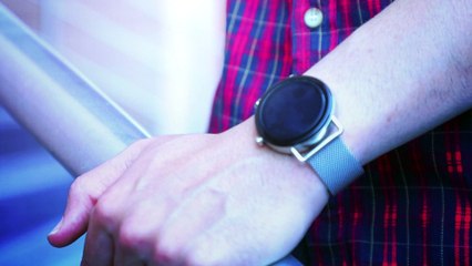 FALSTER | SKAGEN | first touch screen smart watch from fossil | NEWSX TECH