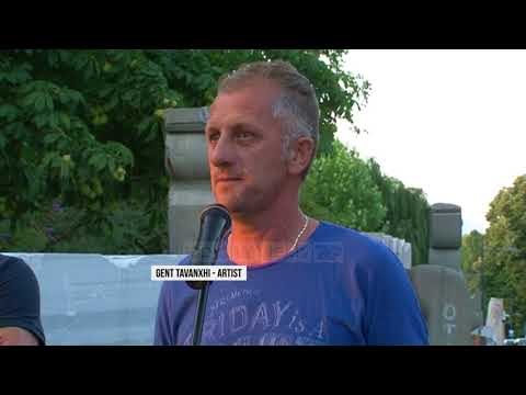 Shtohen skulpturat në parkun Rinia të Korçës - Top Channel Albania - News - Lajme