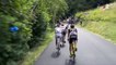 Tour de France 2018 : un homme en VTT s'offre un saut par-dessus le peloton en pleine étape