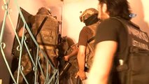 Kağıthane'de Özel Harekat Polisli Uyuşturucu Operasyonunda Kapılar Koçbaşlarıyla Kırıldı