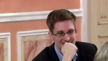 Edward Snowden smiles at Sam Adams award presentation in Moscow [silent clip]