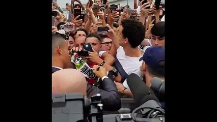 Lo que no se vio de la presentación de Cristiano con la Juventus