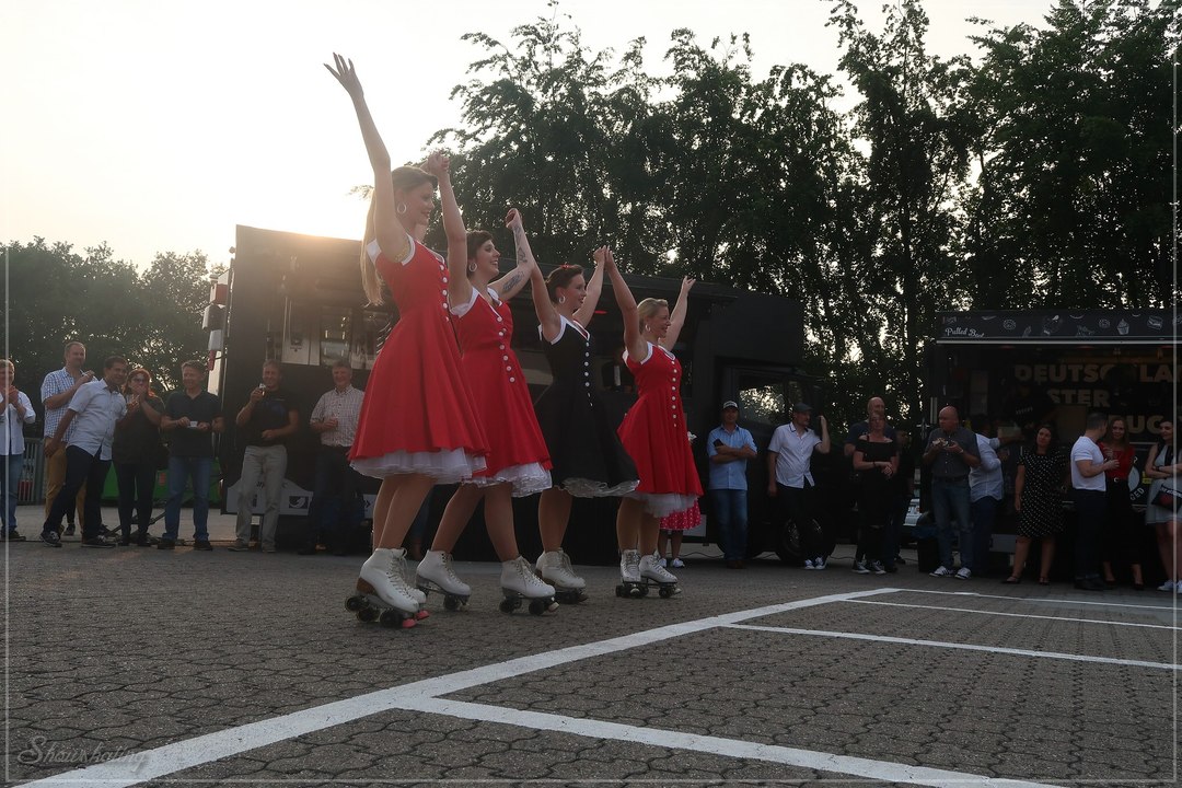 Betty Boop and Friends Teil 1 by Showskating 2018