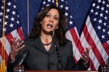 California Senator Kamala Harris Looking for Book Deal