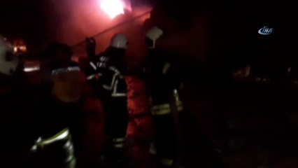 Afrin Cinderes Kasabası Yanıyor