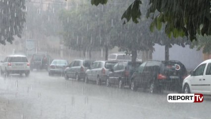 Report Tv - 'Çmendet' moti, shi i rrëmbyeshëm në qytetin e Kukësit