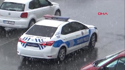 İstanbul Silivri'de Sağanak ve Fırtına Etkili Oldu