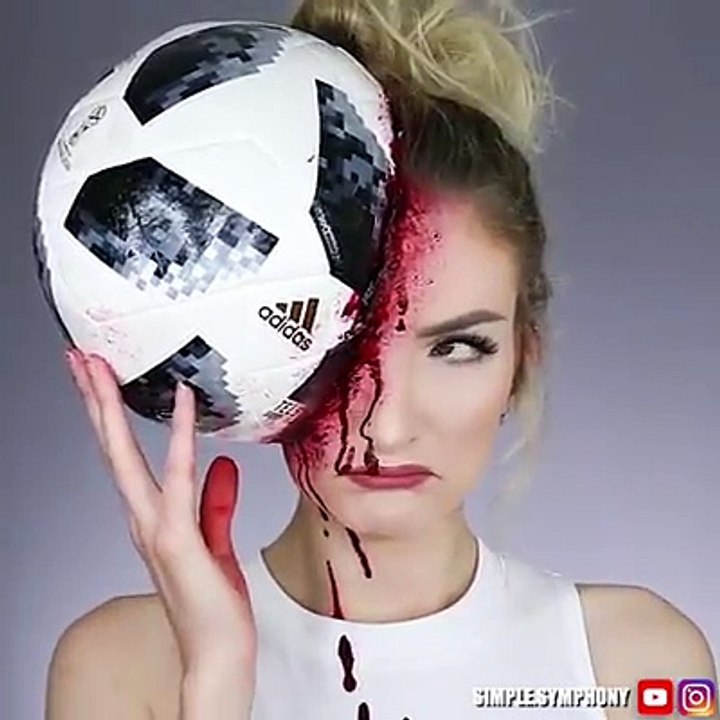 The perfect Halloween makeup for football fans!! ⚽️Credit: instagram.com/simple.symphony/?hl=fr