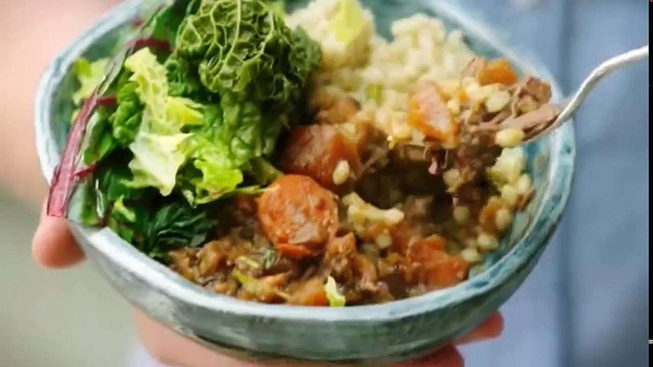 Jamies Super Food S02  E03 Avocado, Fajitas and Beef Stew