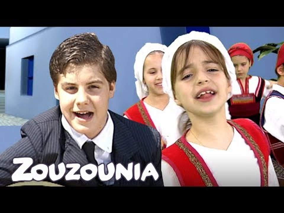 Φραγκοσυριανή, Κάτω στο γιαλό   Καπεταν Ανδρέα...