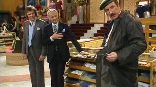 Are You Being Served S07e04 @ Mrs. Slocombe, Senior Person
