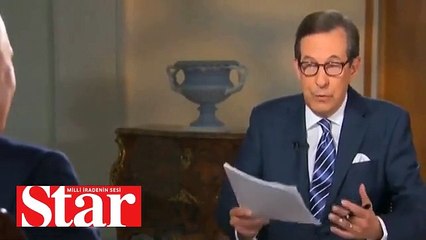 Putin Fox News�ta kendisine uzatılan kağıdı almadı