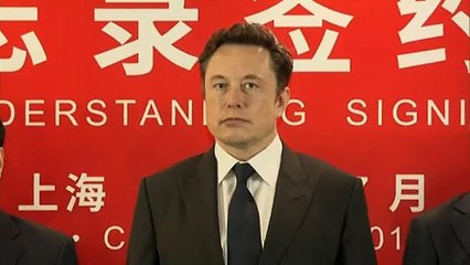 Bocsánatot kért Musk