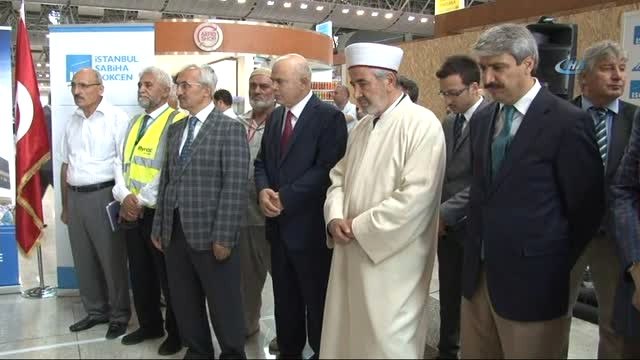 İlk Hac Kafilesi İstanbul'dan Uğurlandı
