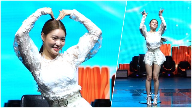 [Y영상] 청하 신곡 '러브 유' 포인트 안무? 하트춤·꾹꾹이춤 / YTN