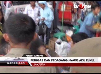 Bentrok Penertiban PKL di Tanah Abang