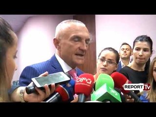 A do ta dekretojë Meta për ligjin e Teatrit? Kreu i Shtetit: Jam duke e shqyrtuar, nuk ndikohem