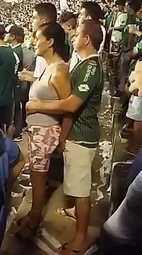 Dünya kupasında kupayı kaldıran çift