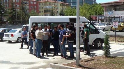 Yasa dışı bahis oynatan 8 kişi adliyeye sevk edildi