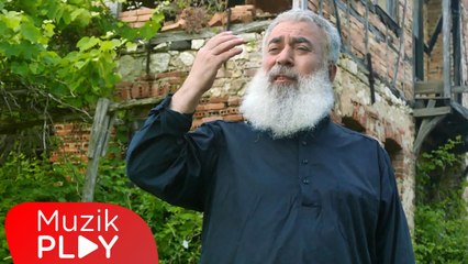 Garip Hüseyin - Yıllar Gelip Geçti Yılın Üstüne