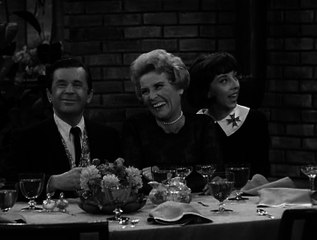 Dick van Dyke 145 - The Curse of the Petrie People