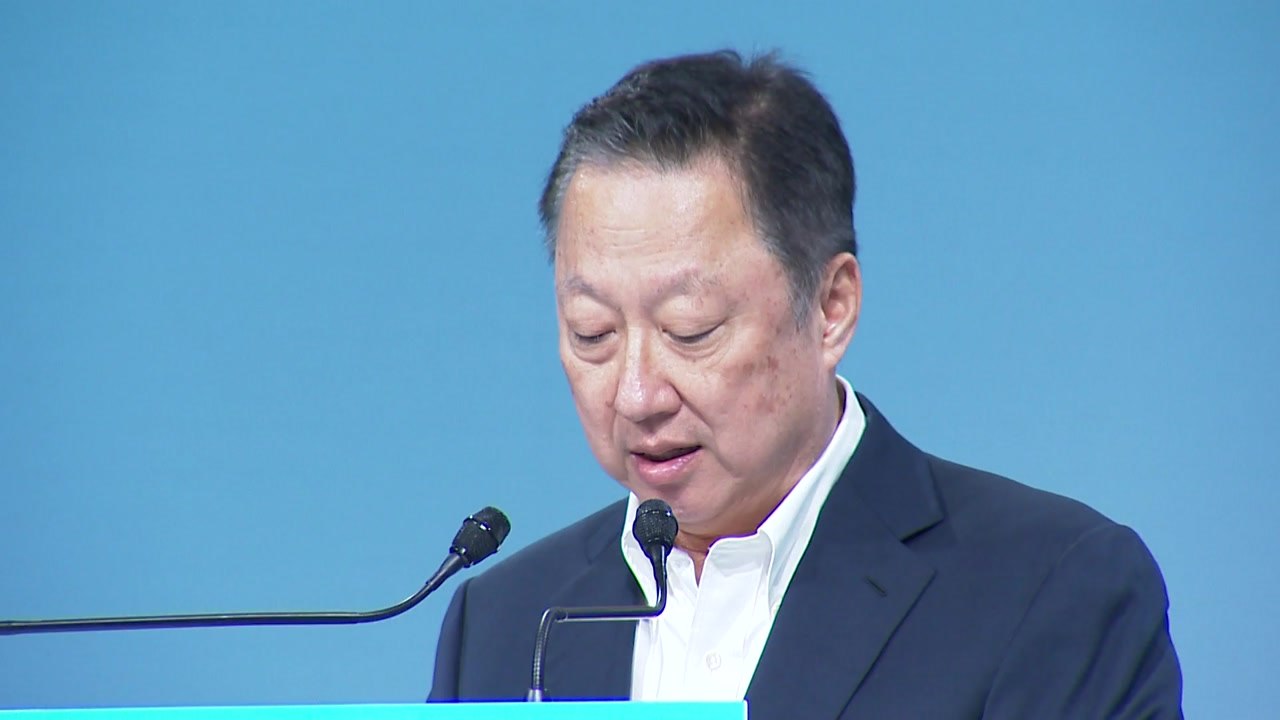 [기업] "경제 장기 하향 추세...미래 위한 선택 나서야" / YTN