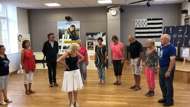 Danse bretonne à Guingamp