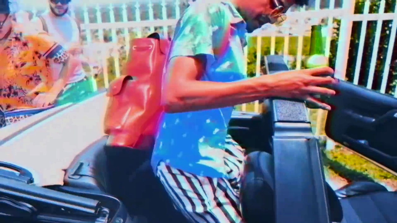 Bad Bunny - Estamos Bien   Video Oficial 1080p