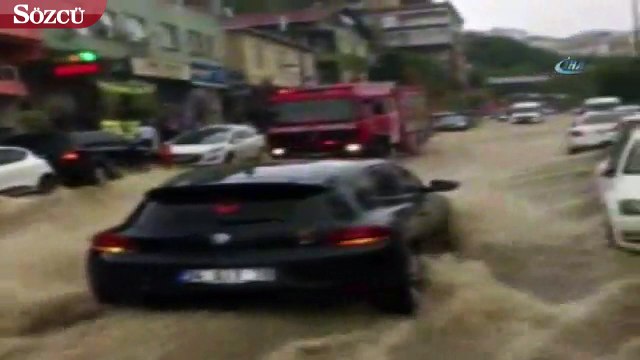 İstanbul’da aniden bastıran yağmur zor anlar yaşattı