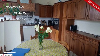 A vendre - Maison/villa - LES HERBIERS (85500) - 5 pièces - 150m²