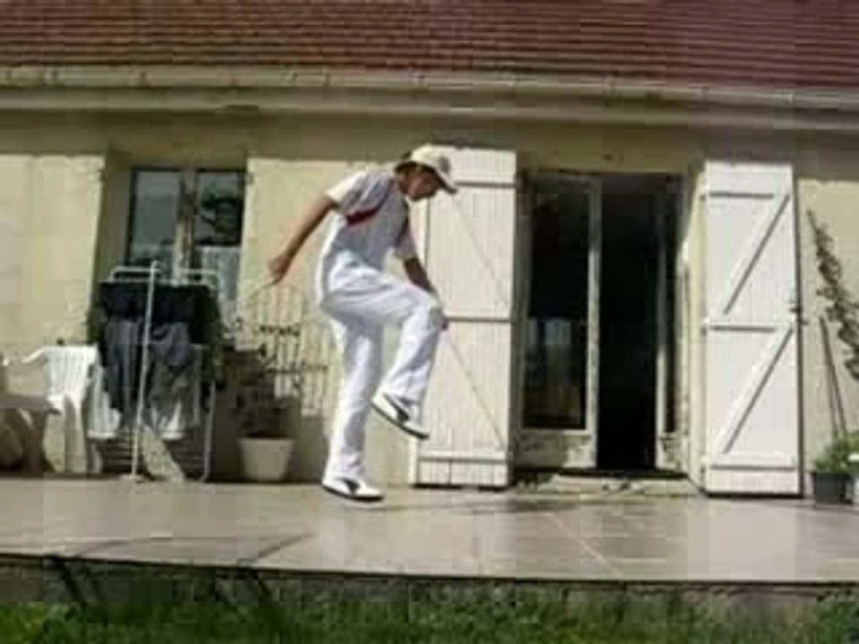 TECKTONIK & JUMPSTYLE.mpg