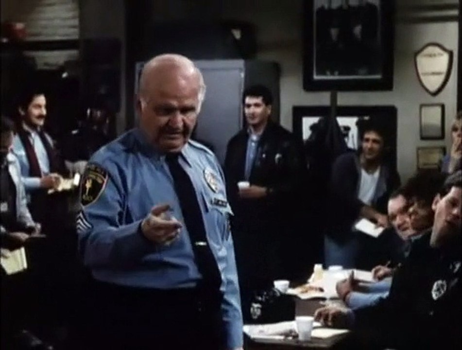 Hill Street Blues - 6x17