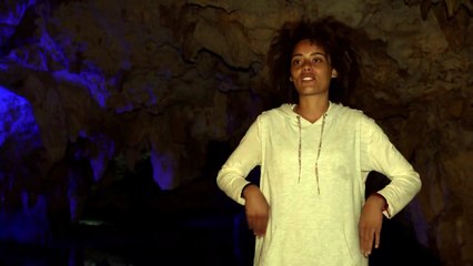 Los modelos se divierten en el inframundo | Reto 4 Elementos