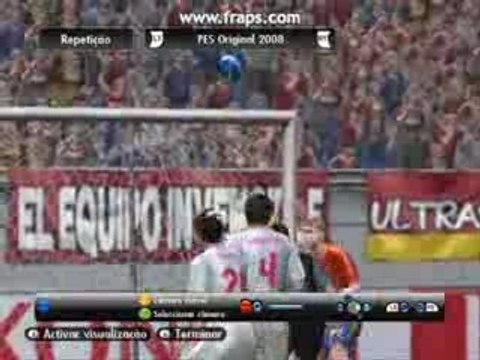 PES 2008 BUG BALLE QUI REBONDIT SUR LA BARRE TRANSVERSALE