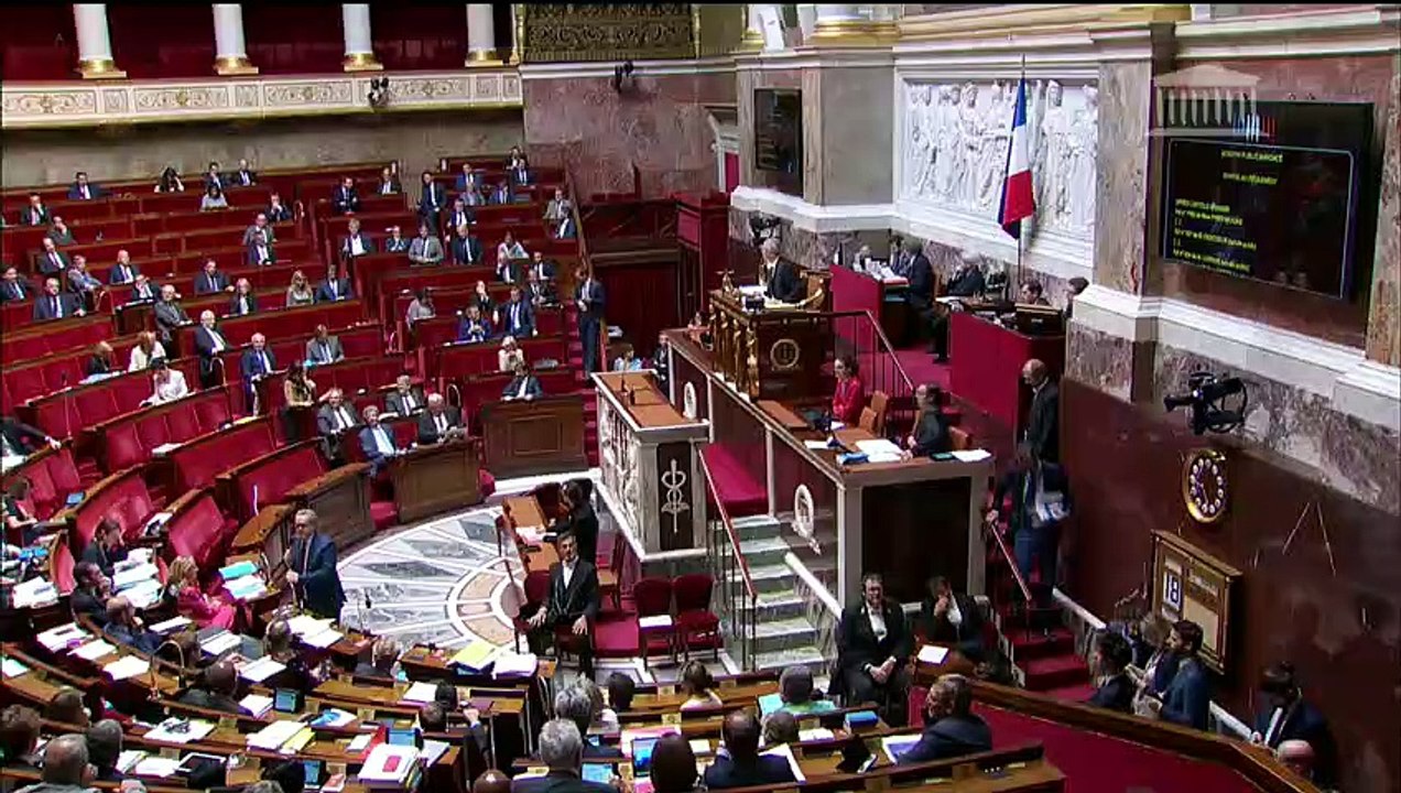 1ère séance : Pour une démocratie plus représentative, responsable et efficace (projet de loi constitutionnelle) (suite) (Avant l'article 1er Adt 1035 à 2218) - Mercredi 18 juillet 2018