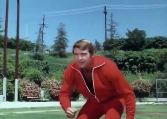 L Homme qui valait 3 milliards S3E9 FRENCH   Part 01