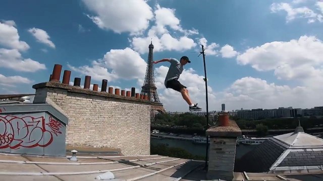 Parkour sur les toits de Paris (POV)