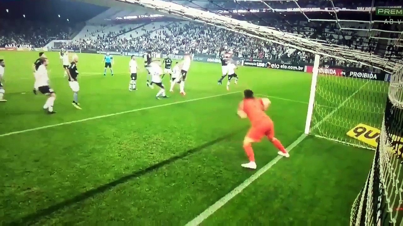 Cássio with double save vs Botafogo!