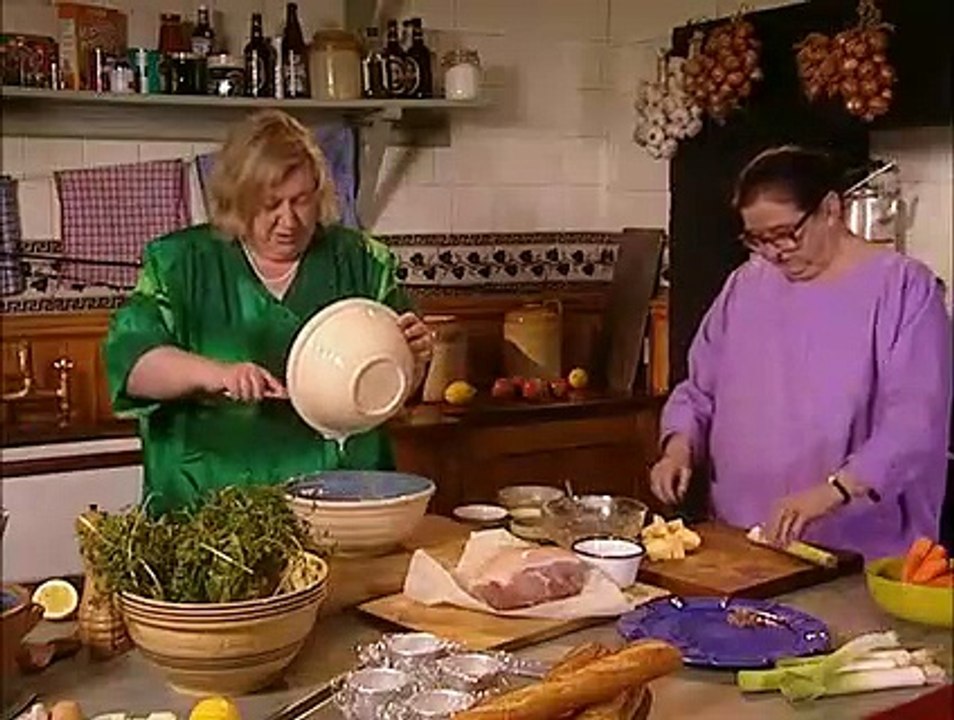 Two Fat Ladies S04E03 Timber!