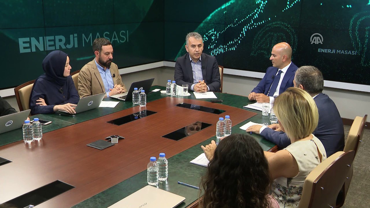 ELDER Yönetim Kurulu Başkanı Çeçen: 'Atılacak adımların daha dar bir bürokrasi ile daha ileri seviyelere geleceğini düşünüyoruz' - ANKARA