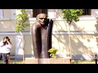 Ora News - Pjetër Arbnori "kthehet" në Kuvend, Ruçi: Njeri i dashurisë për njerëzit