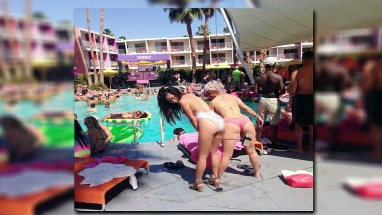 10 Selfie Fails That Will Make You Cringe
