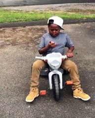 Pio La Distingancia Relajando A Las Gordas - MR GAME PLAY