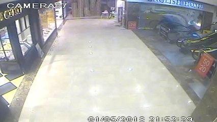 Bilirkişi Kararına Tepki Gösterdiler... O Anlar Kamerada