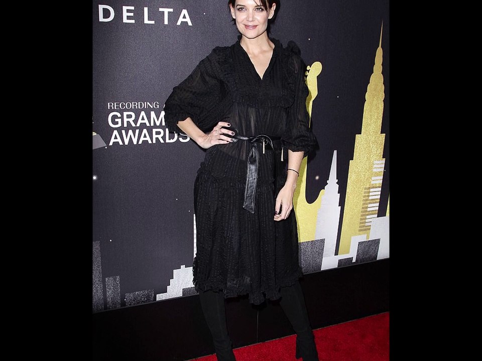 katie holmes 2018