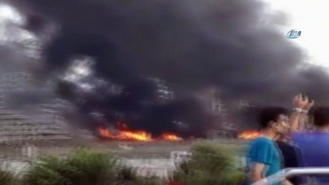 Zeytinburnu’nda metruk tekstil atölyesinde korkutan yangın