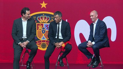 Luis Enrique promete “evolución, no revolución” en la Roja