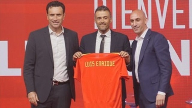 Luis Enrique quiere evolucionar el estilo de España